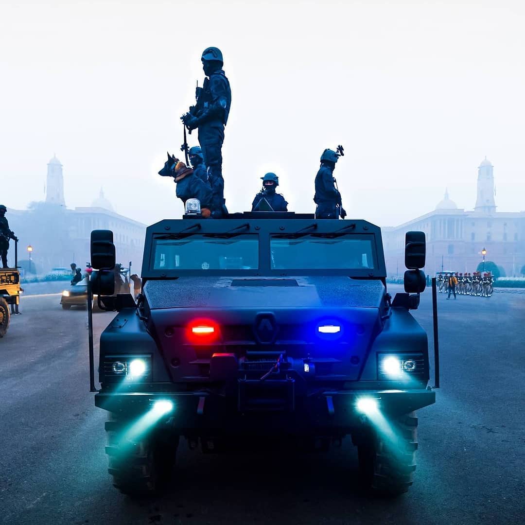 NSG_Comman's tweet image. सर्वत्र सर्वोत्तम सुरक्षा 
Inside NSG 
Incident Command Post 
Total Contentment Vessal 
Total Incident Contentment Vehicle 
#NSG #NSGCommandos #NSGBlackcatsCommandos
#InsideNSG #एनएसजी 
 #NationalSecurityGuard