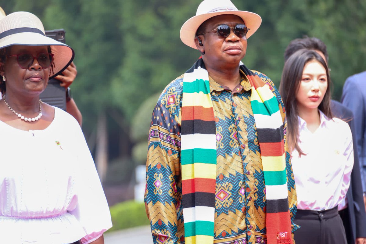 zanupfbyoinfo's tweet photo. HE President @edmnangagwa has toured the Mao Zedong Square in China in the company of Min of Finance&amp; Economic Development @MthuliNcube01.The President laid a wreath at the statue of Comrade Mao Zedong, the founder of the Chinese Communist Party.
#FOCAC2024 
#Engagement https://t.co/4zKrCkVj7Z