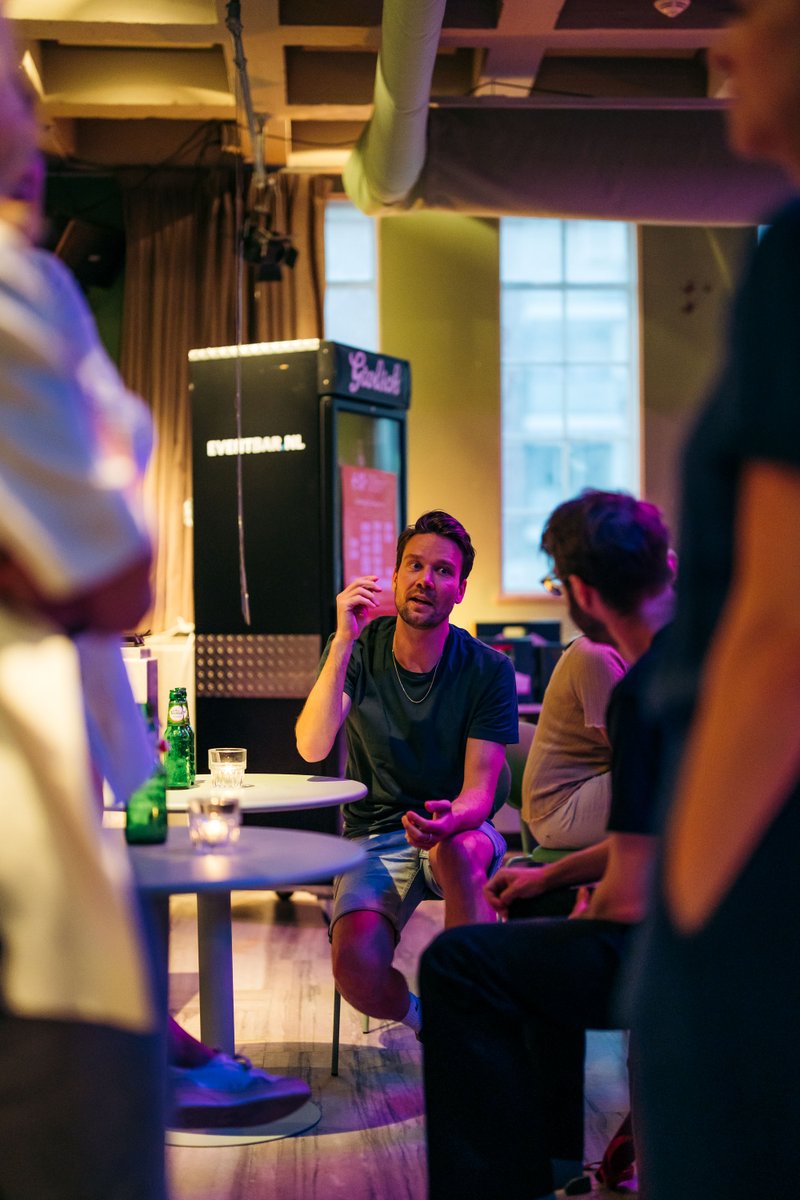 DAcademyForFilm's tweet photo. ⭐️De tweede dag van het Academy Vertoningsweekend is voorbijgevlogen! Vandaag zijn de laatste films die zijn geselecteerd voor de Gouden Kalf Competitie 2024 te zien in LAB111. Klik hier om jouw gratis tickets te boeken: https://t.co/UQYBRIrO0t https://t.co/e8hzQqMbiG