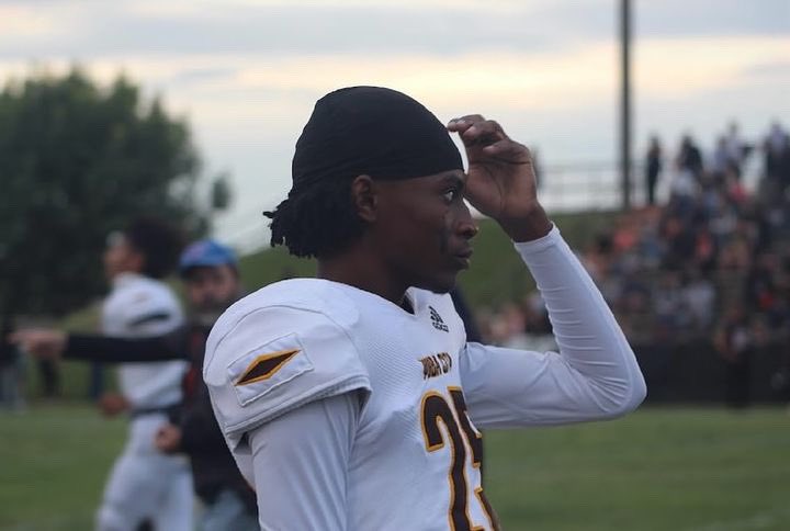 CJ “whoopty”Perry tweet media