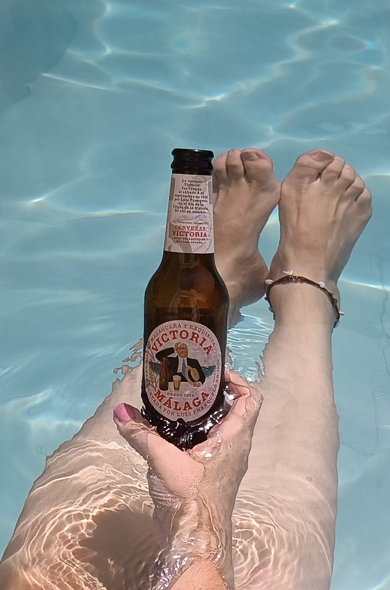 docenteymadre's tweet image. Ayyyy amiga. Por eso no teníamos tus palabras 
Espero hayas disfrutado.
Pues para cerrar contigo, comparto uno de los pocos momentos buenos de un verano complicado 
#HiloVeraniego
@imgende