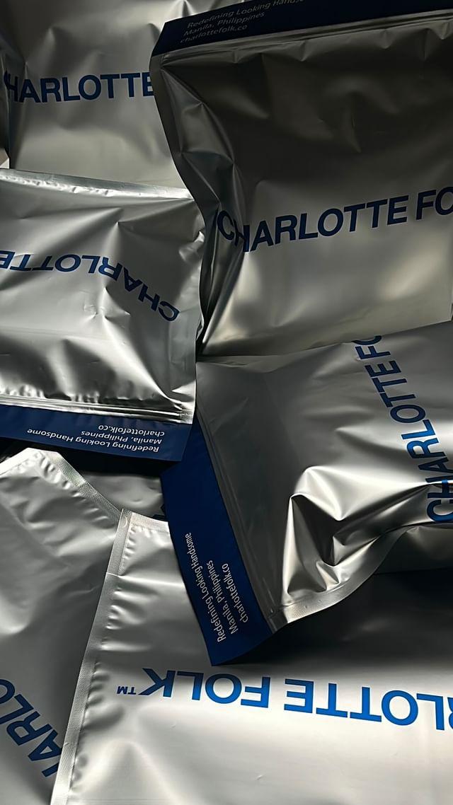 luvforJholet's tweet photo. Charlotte Folk Giveaway 🌸

There will be (2)  lucky winner of P500 each. 

To participate Pls. Follow instructions:
1.Follow my Account 
https://t.co/LTRRf6Q1v2 &amp; RT
3. Share your favorite photo of any BINI member using CF’s products.

#BINIxCharlotteFolk 
#BINI @BINI_ph https://t.co/z3hPvTzi96