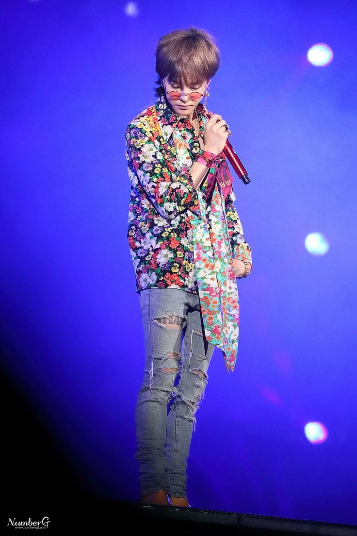8KLIFE's tweet photo. December 31, 2017
September 1, 2024

Today the longest hiatus G-Dragon took from being a performer on stage is finally over. The 2,436 days of wait is finally over 🥹 https://t.co/Yr079wcH6Z