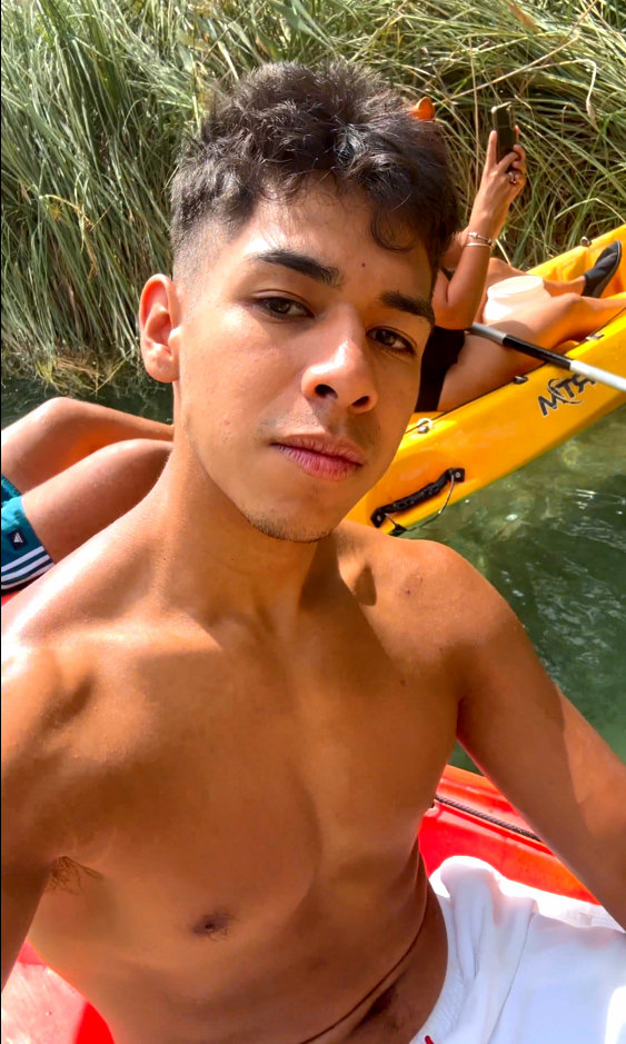 Alpha Adam (@youngalphaadam) on Twitter photo make yourself useful and reimburse my kayaking trip. if u really need to get used, send for drinks and lunch too. then u can get lost. ur welcome
throne.com/youngalphaadamโฆ
<a href="/topalphamales/">Top Alpha Males</a> #findommaster @cashmastersrt #findomking @matteo4rt #findom @officer_rt #gayfindom make yourself useful and reimburse my kayaking trip. if u really need to get used, send for drinks and lunch too. then u can get lost. ur welcome
throne.com/youngalphaadamโฆ
<a href="/topalphamales/">Top Alpha Males</a> #findommaster @cashmastersrt #findomking @matteo4rt #findom @officer_rt #gayfindom