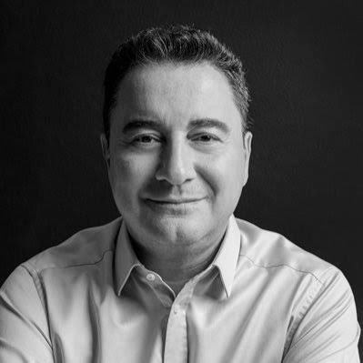 Kasnak yuvarlandı elek oldu, eski FETÖ’cüler melek oldu.