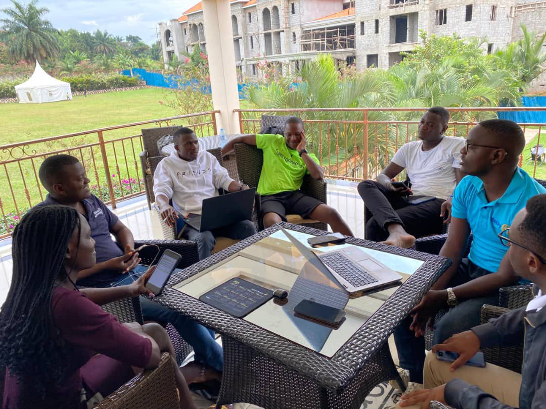 RAC_Bwebajja's tweet image. Our Projects Team met this morning for an update on ongoing and upcoming projects. We're committed to serving our communities in bigger and better ways, with a renewed focus on impact and innovation. Together, we are making a difference! #RotaractInAction #ServiceAboveSelf