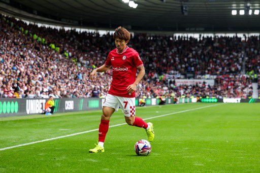 Bristol CityユニフォームLサイズ 背番号7 平河悠　FC町田ゼルビア 鑑定書付】平河悠 サイン入りユニフォーム ブリストルシティ Lサイズ