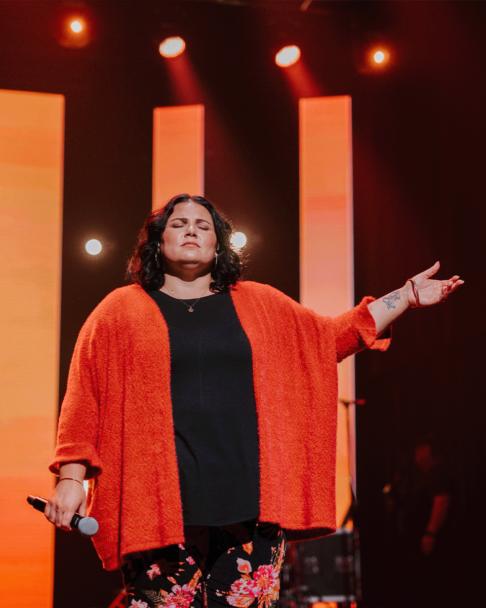 athenschurch's tweet photo. There’s no better place to ring in a Dawgs win than Athens Church on a Sunday morning 👏
See you right here this morning for
🎶 Worship with James David, Kaycee, McCall, and Anna
🌀 Part 4 of #SeasonsOfChange with Josh
🎉 Baptism celebration https://t.co/XZF54QzIDk