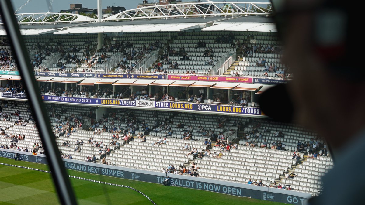 "There's no point people banging on about Test cricket and how wonderful it is when this is the scene. If the Home of Cricket on a day like this is virtually deserted, then what's the message?"

Strong words from Aggers on the crowd size and Lord's ticket prices.

#bbccricket