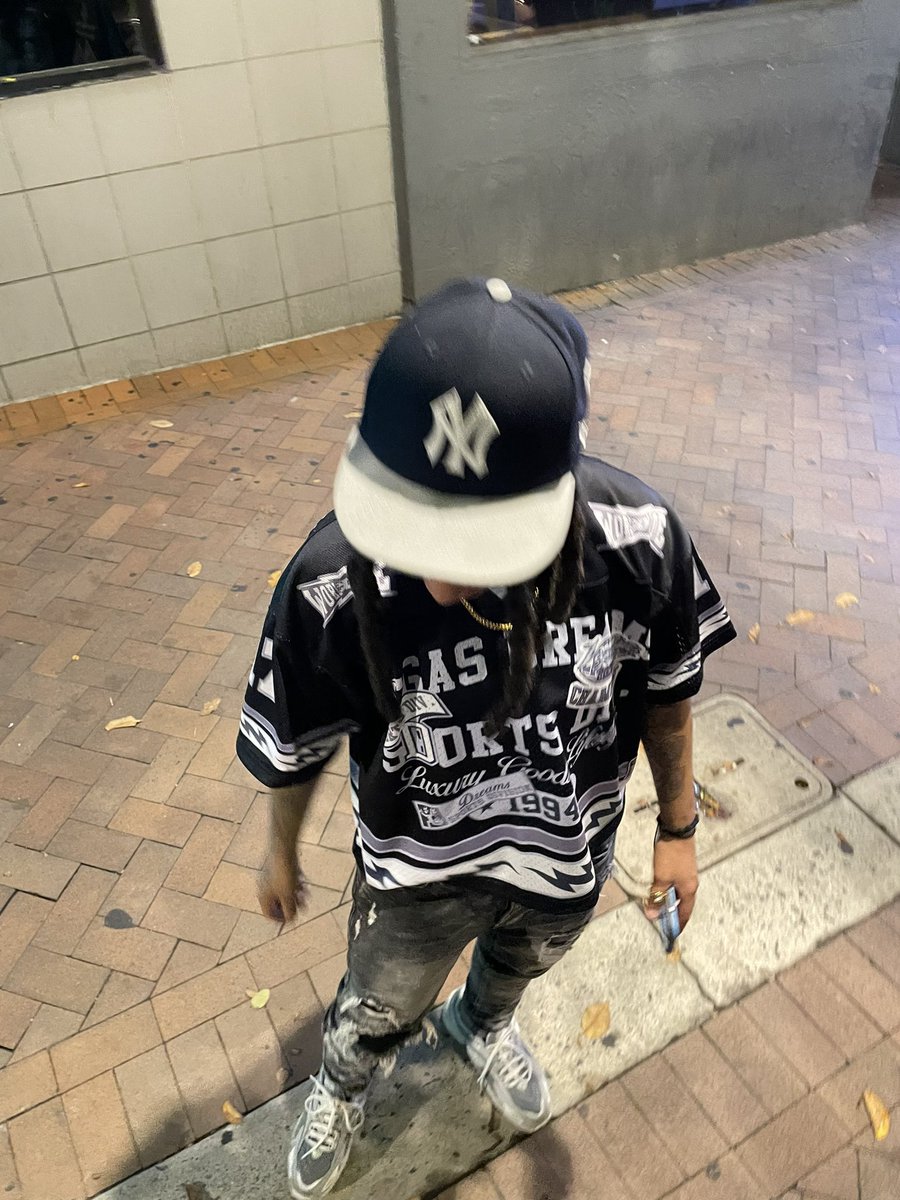 W0Wzherz's tweet image. She say she won but I’m who she wanna be #HadThat#KeepThat 💨