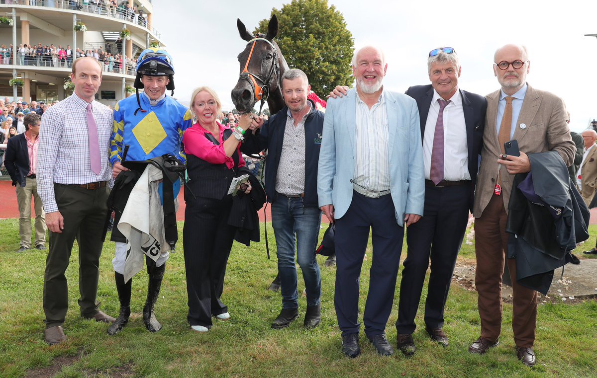 ParisTurf (@paris_turf) on Twitter photo 😍 Retour en image de la victoire de Roi Mage et <a href="/JamesReveley/">James Reveley</a> dans le Grand Cross de Craon (L)🌿🪵
📷 Jean-Charles <a href="/briensphoto/">Jean Charles Briens</a> 😍 Retour en image de la victoire de Roi Mage et <a href="/JamesReveley/">James Reveley</a> dans le Grand Cross de Craon (L)🌿🪵
📷 Jean-Charles <a href="/briensphoto/">Jean Charles Briens</a>