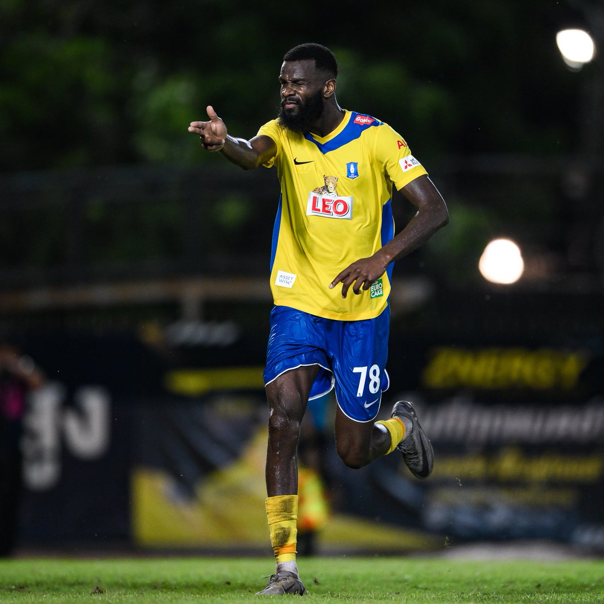 ⚽🔫 𝐁𝐢𝐠 𝐌𝐚𝐧 🔝🇫🇷⁣
⁣
#BGPU #บีจีปทุมยูไนเต็ด⁣
#BGPathumUnited⁣
#บอลไทย #ฟุตบอลไทย⁣
#ไทยลีก #Thaileague