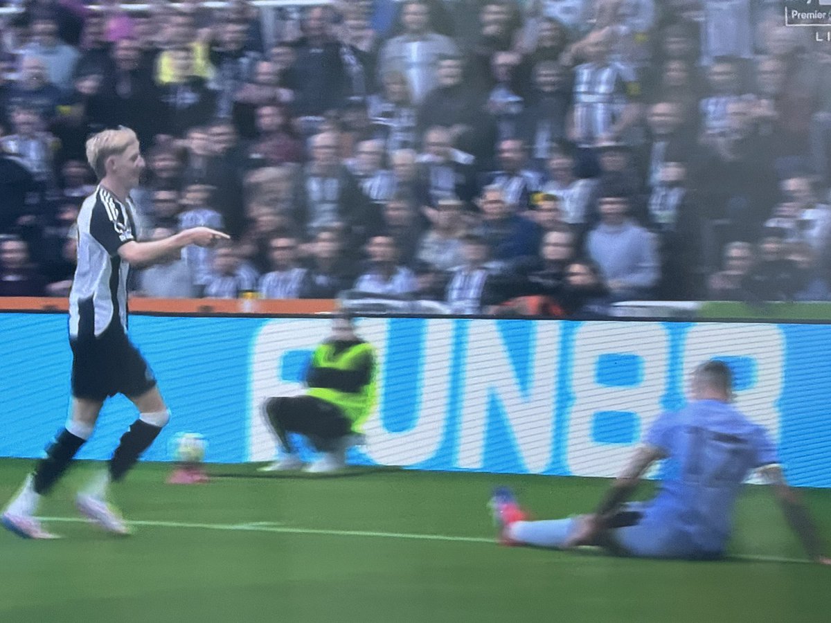 Geordie Josh tweet media