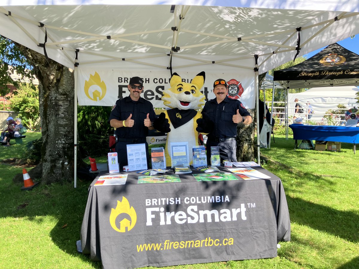 Another beautiful day connecting with the community at the Saanich Fair with Ember the FireSmart BC Fox and your Central Saanich Fire Department firefighters! Come say hi!