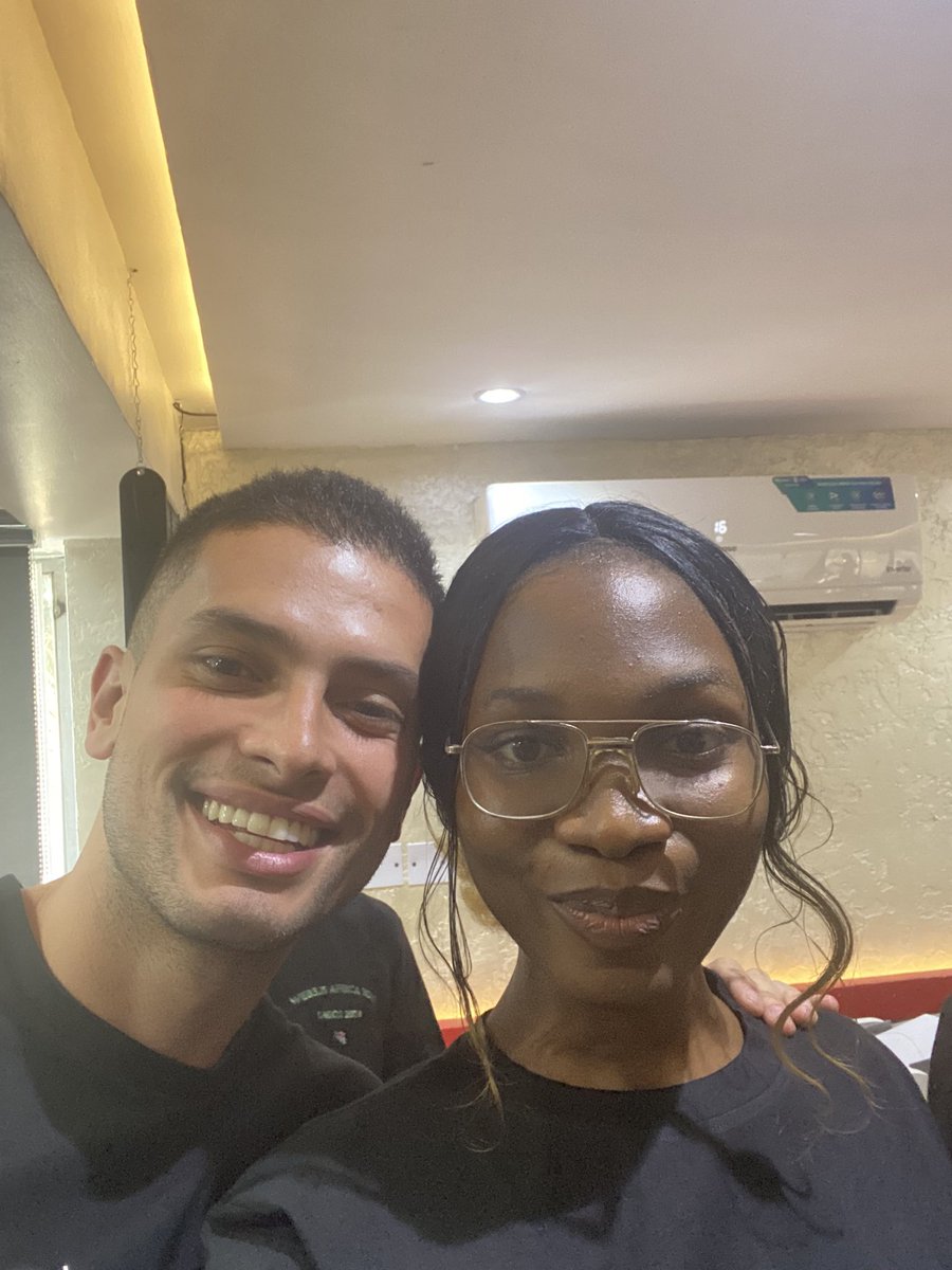 beutech_codes's tweet image. #Web3Js
@toby_solutions
@SantiagoDevRel
I met @findy_dev
@web3_js Africa tour with Santiago
Thanks for today ✨