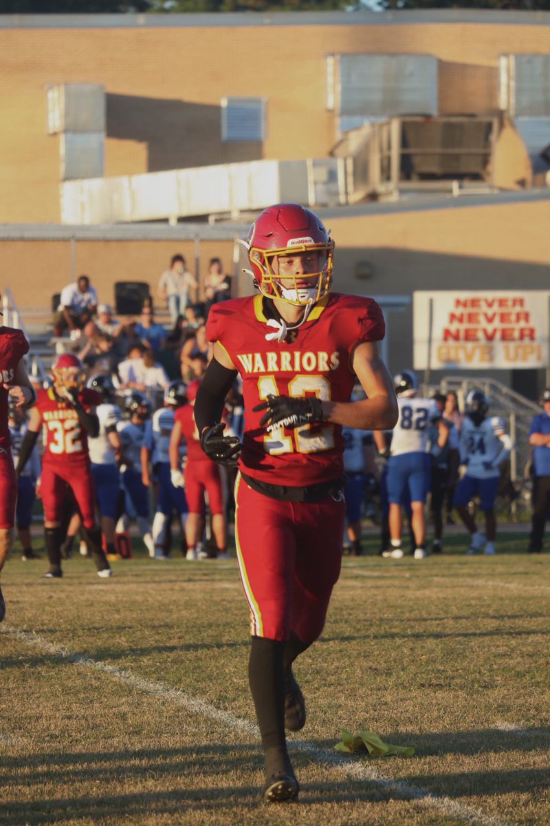 joshstafford_'s tweet image. hudl.com/v/2Py7Mb check out my highlights from friday night, ready to work!!