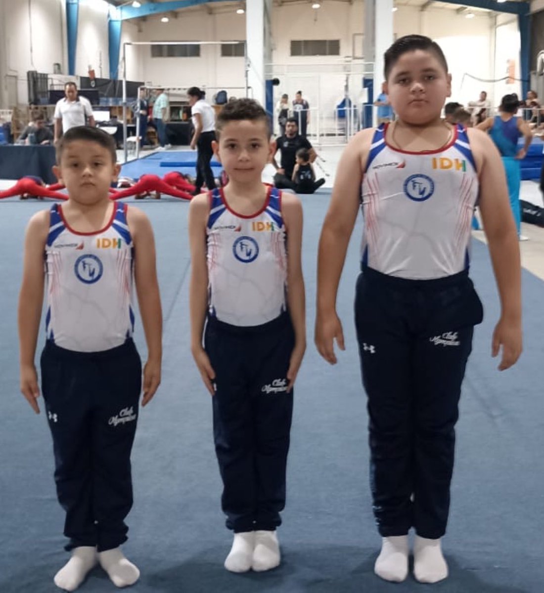 Club_Olympica's tweet photo. Gracias a @IDH_HMO por el apoyo para asistir al Campeonato  Nacional  de Clubes de Gimnasia Artística  Varonil  2024. Regresamos con 2 campeones nacionales All Around Carlos García y Moisés Moreno, y un sub campeón nacional en la prueba de salto Héctor Olea y 5to All Around. https://t.co/Mm24T2UNgw