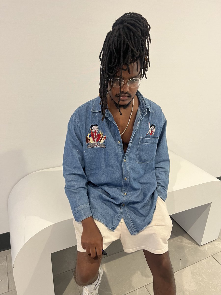 CorneliusError's tweet image. controlling Betty Boop