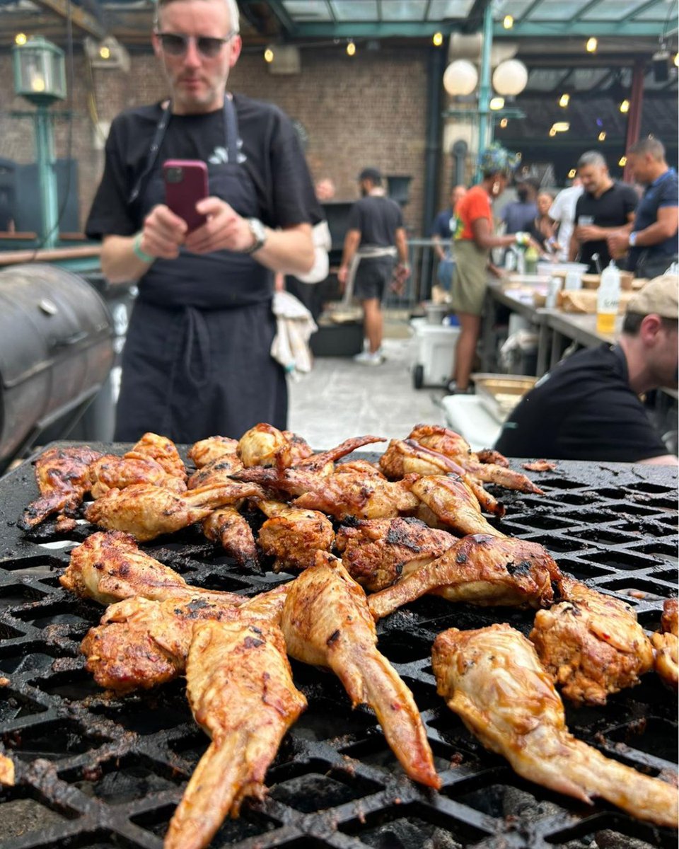 KaPaoFeeds's tweet photo. Thanks for having us @MeatopiaUK 🙏🤟🙏🤟What an unbelievable weekend; brilliant atmosphere, class crowds with big appetites, heavy good charred meats as far as the eye could see, and great to catch up with some pals along the way. First of many we hope!

#meatopia2024 https://t.co/C08fe7Ocqj