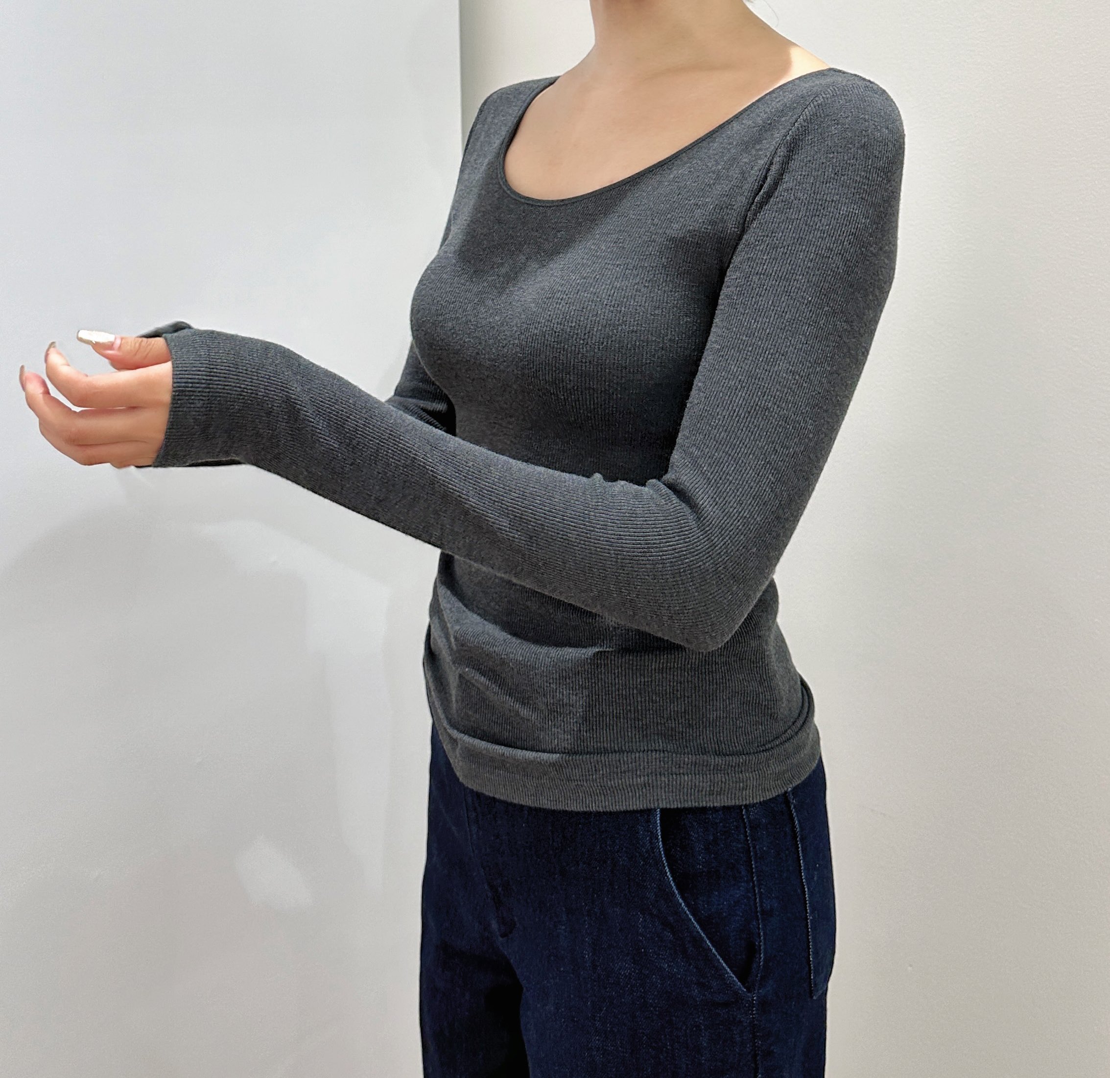 ユニクロ UNIQLO 極暖ヒートテックリブバレエネックブラT S