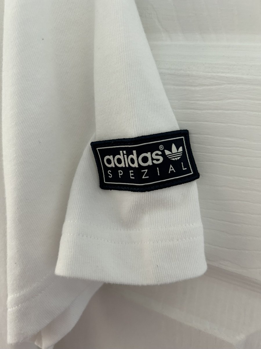 henwoods1's tweet photo. @adiFamily_ @T_C__B_S_T @adiFamily_ 

Adidas Spezial
Size Large
Immaculate condition 
Price £60
Any questions please message😊

Any retweets would be appreciated👌🏻 https://t.co/gxXaSZegSI