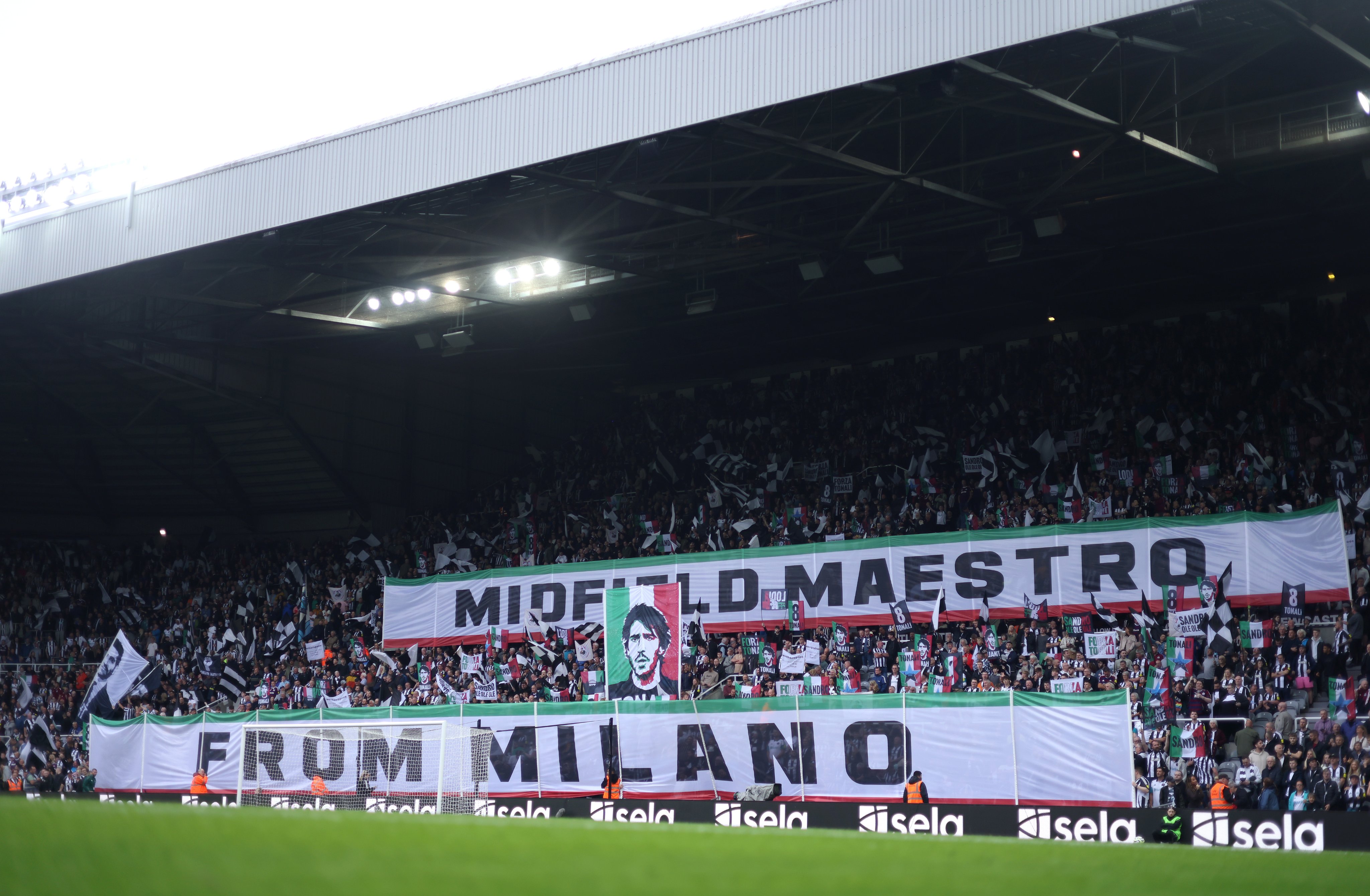 The latest display from Wor Flags which is a tribute to Sandro Tonali and reads: 