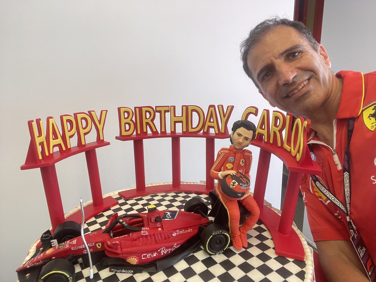 Feliz aniversario <a href="/Carlossainz55/">Carlos Sainz</a> !!!!