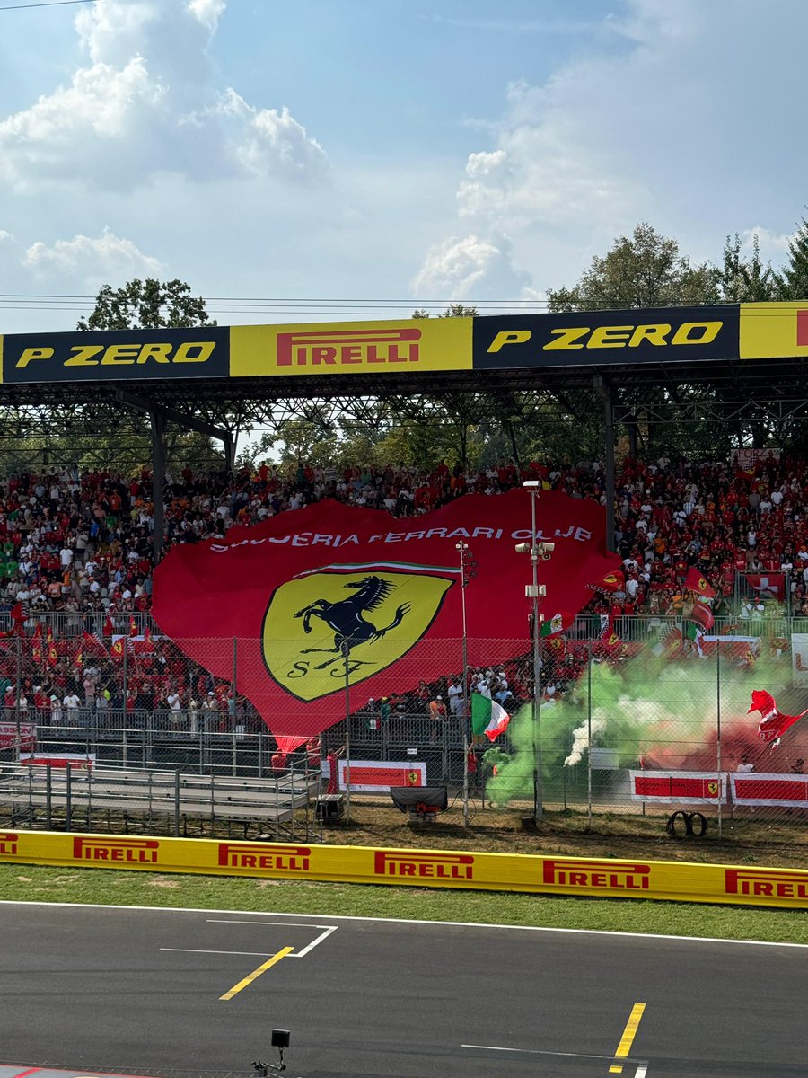 Scuderia Ferrari Fan Club out in force, always love seeing this! 🙏 

#ItalianGP 🇮🇹 #F1