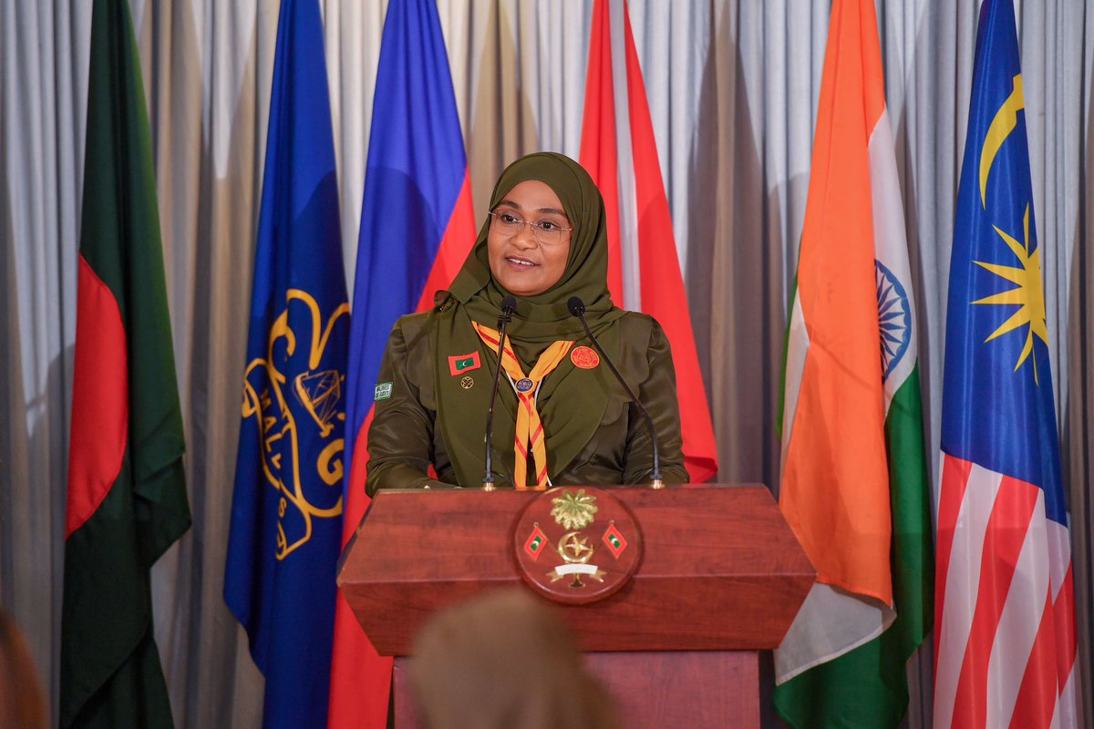 presidencymv's tweet photo. First Lady Madam Sajidha Mohamed attends the Asia Pacific Region Young Women in Governance Workshop. At the event, the First Lady was presented with a commemorative gift on behalf of the Asia-Pacific Region and the Maldives Girl Guides. https://t.co/bzc2ZkJjN4