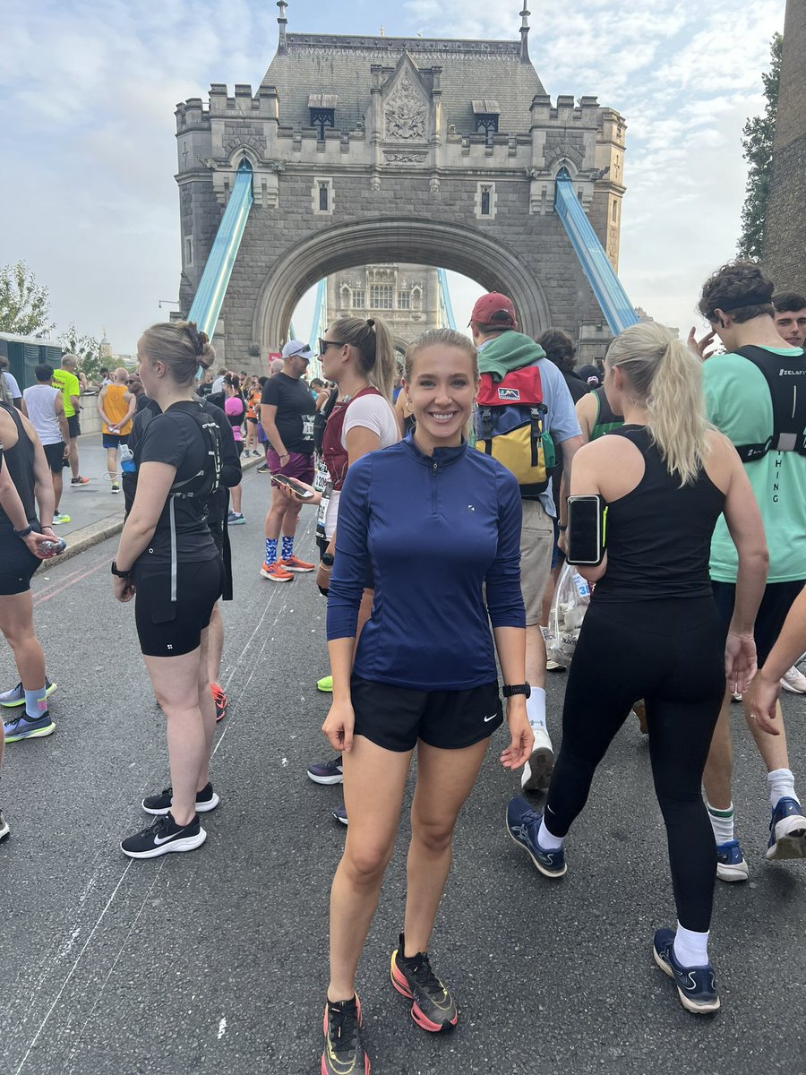 lauren moore tweet media