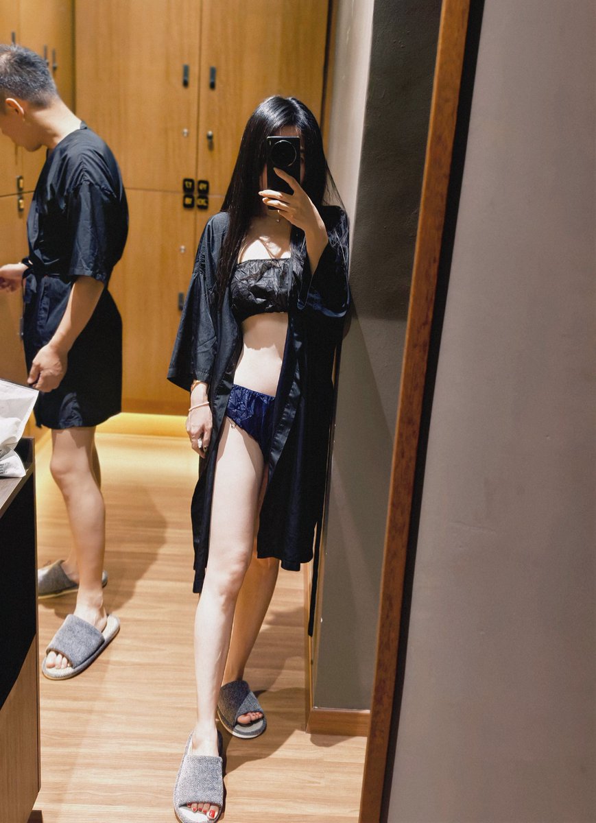 异性双人浴、异性双人spa
还是国外开放