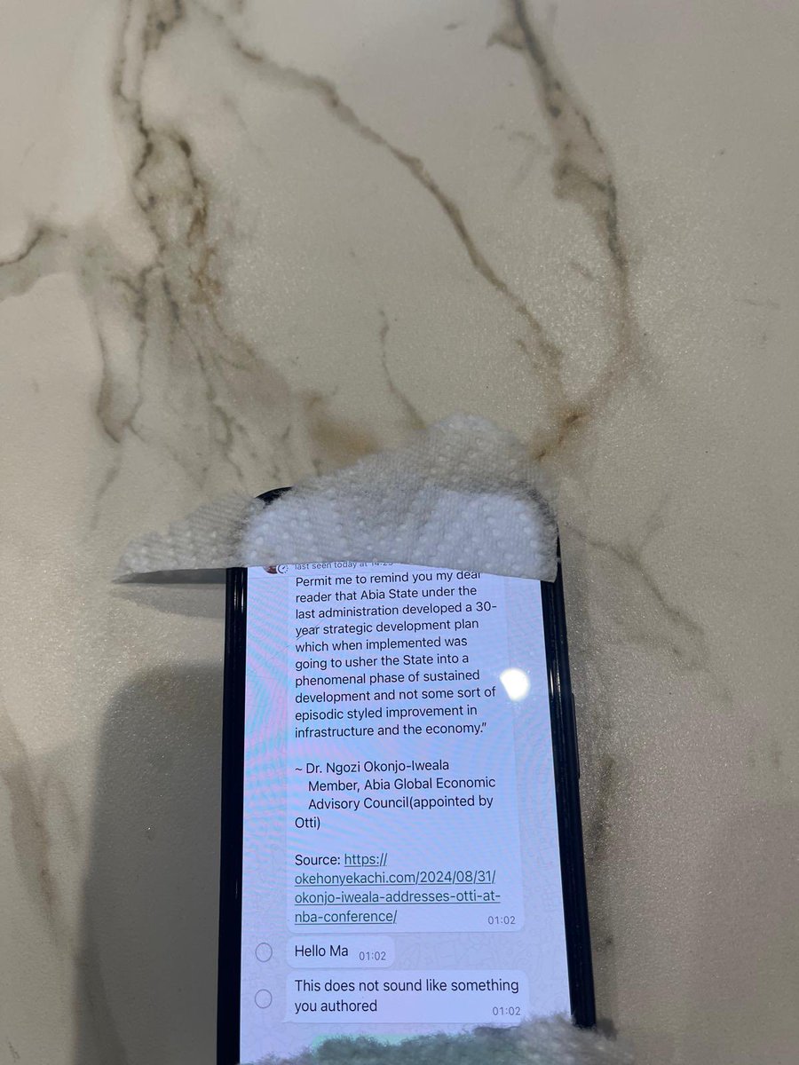 NOIweala's tweet image. FAKE!! I have taken screenshots of a fake article purported to be written by me about Abia State and its Gov HE Alex Otti that tries to fraudulently build on my recent speech on a Social Contract for Nigeria. Political hacks beware of using me for propaganda. I shall take action!