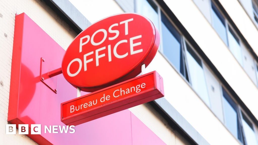 tweets_lk's tweet photo. Post Office handles record amount of cash https://t.co/dvvQKUY7Qe https://t.co/Whv38MN1cv