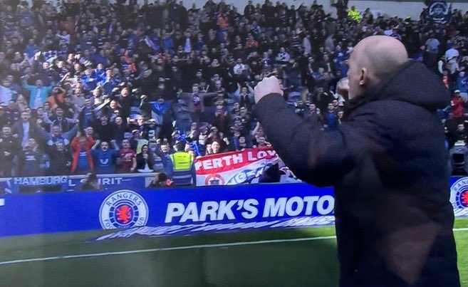 Paddy Power tweet media