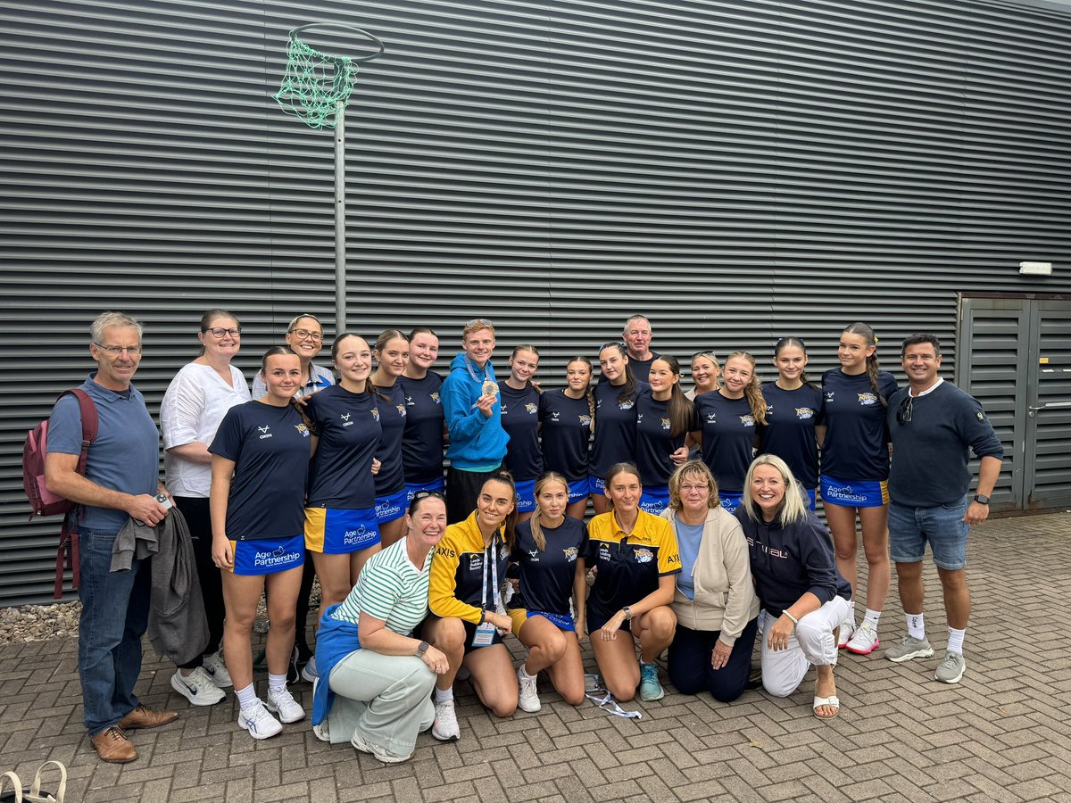 Alice Rawsthorne tweet media