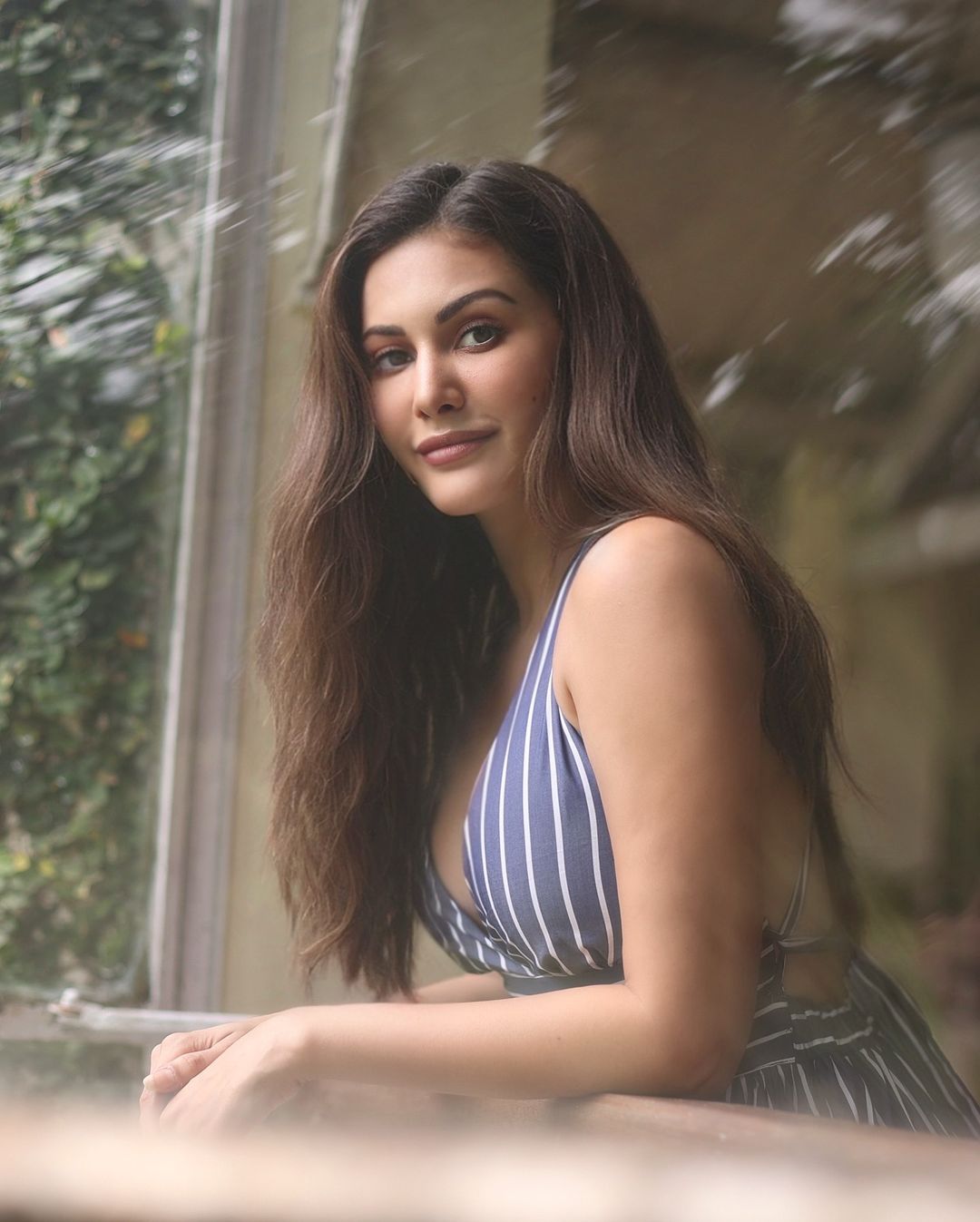 GWZNxb6aoAASLVI?format=jpg&name=large