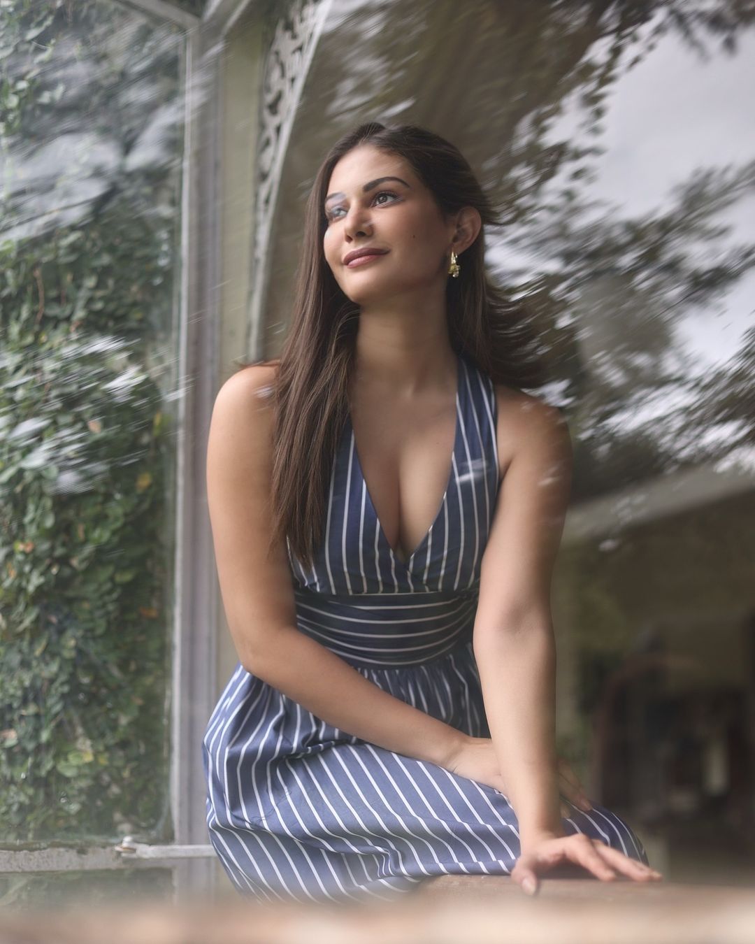 GWZNxejbAAAELq9?format=jpg&name=large