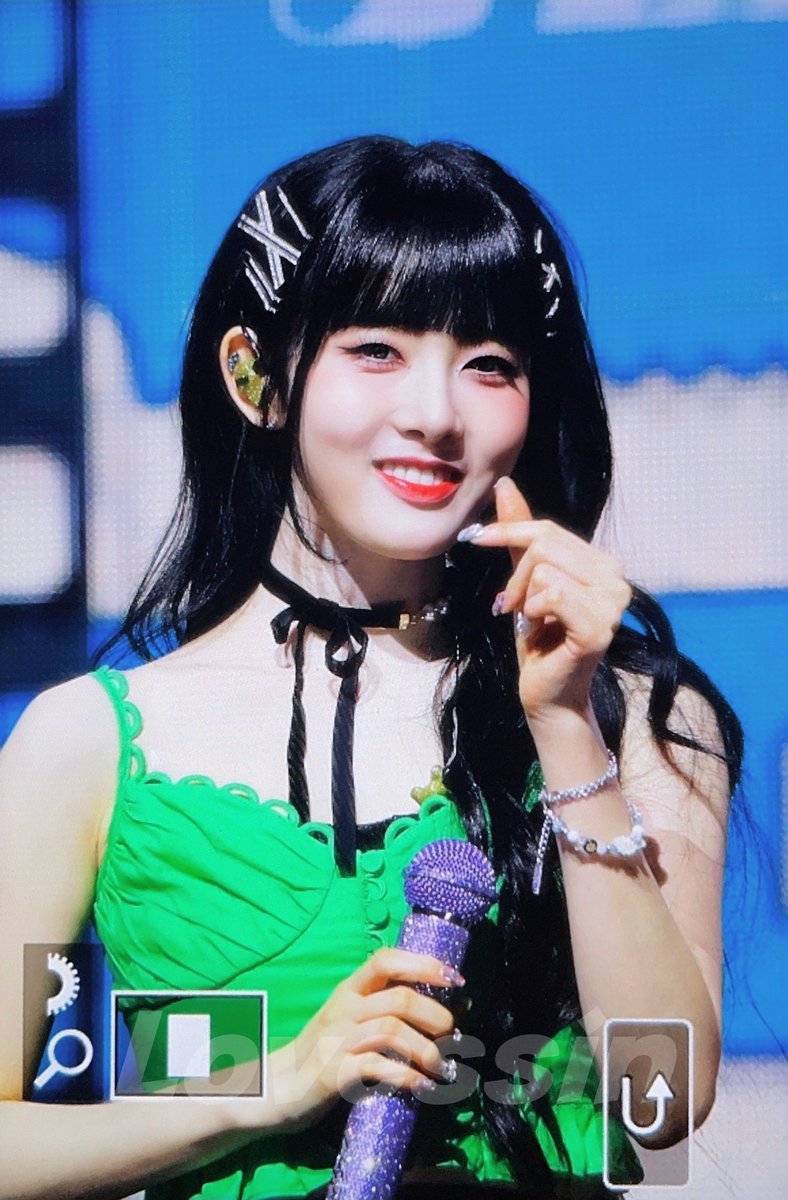 Lovessin0801's tweet image. 240901 프리뷰

🫶

#스테이씨 #시은 #STAYC #SIEUN