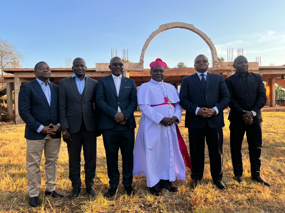 Leo nimepata heshima ya kushiriki ibada na kuongoza harambee ya kuchangia ujenzi wa kanisa la mtaa wa Katembe Usharika wa Kituntu. Usharika huu upo chini ya Kanisa la Kilutheri Tanzania Dayosisi ya Karagwe chini ya uongozi Baba Askofu Dkt. Benson Bagonza.

Mungu amekua mwema