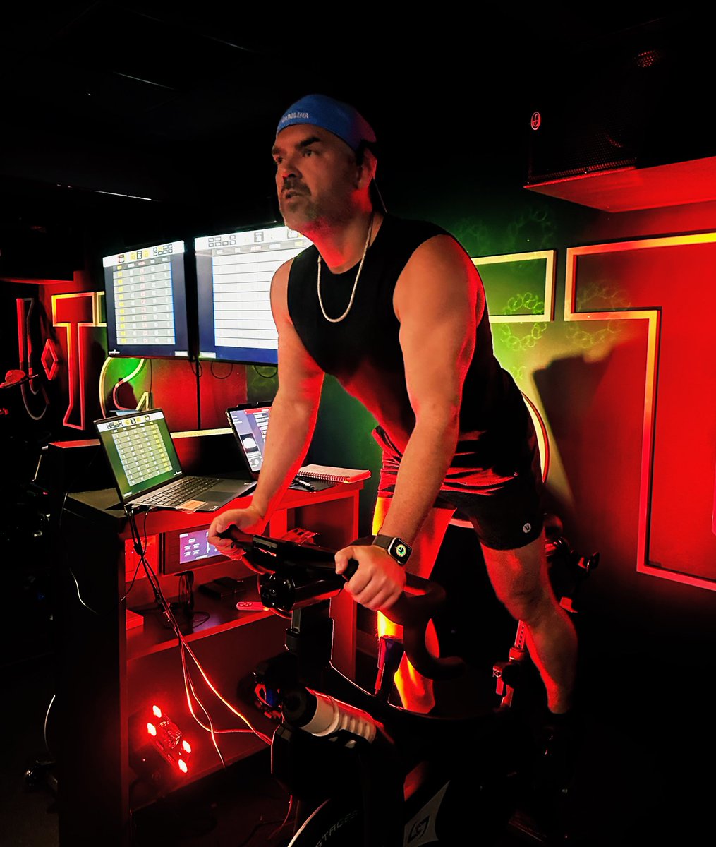 ERDocBrown's tweet image. After a long summer break, I'm back at @TheStJames teaching spin on Tuesdays!

Join me!

#spinclass #spindoctor