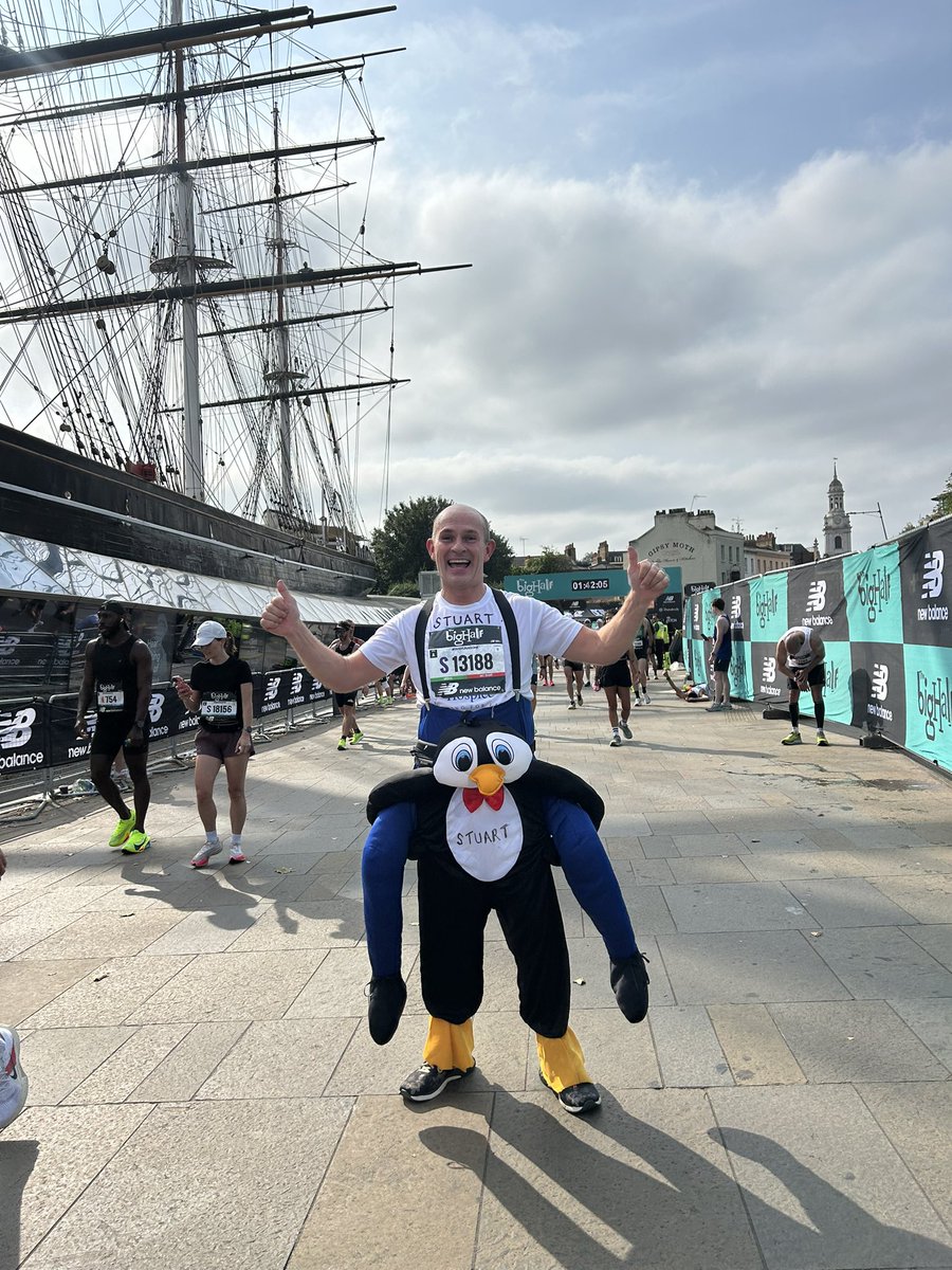 Stuart Murphy (@stuartmurphy100) on Twitter photo That was hot but a brilliant atmosphere - runners supporting one another and fun noisy crowds
#TheBigHalf
<a href="/OfficialBigHalf/">The Big Half</a> That was hot but a brilliant atmosphere - runners supporting one another and fun noisy crowds
#TheBigHalf
<a href="/OfficialBigHalf/">The Big Half</a>