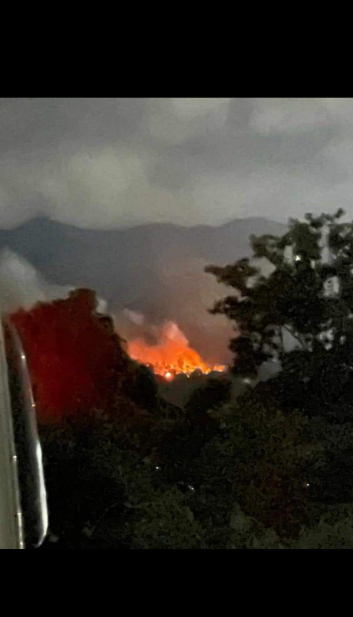 SunShine (@demonshine0) on Twitter photo #Meitei houses are burnt down by the #kuki Militants in Koutruk, #Manipur
<a href="/easterncomd/">EasternCommand_IA</a> <a href="/crpfindia/">๐ฎ๐ณCRPF๐ฎ๐ณ</a> <a href="/BSF_India/">BSF</a> where are the central armed forces? #Meitei houses are burnt down by the #kuki Militants in Koutruk, #Manipur
<a href="/easterncomd/">EasternCommand_IA</a> <a href="/crpfindia/">๐ฎ๐ณCRPF๐ฎ๐ณ</a> <a href="/BSF_India/">BSF</a> where are the central armed forces?