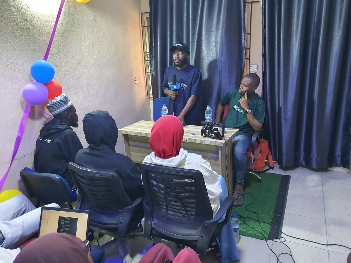 atibyan_tech's tweet image. On August 31st, Atibyan Tech Academy celebrated the graduation of its second cohort, with students embarking on their journey as Fullstack developers. 
#TechGraduation #FullstackDevelopers #AtibyanTechAcademy #TechCareers