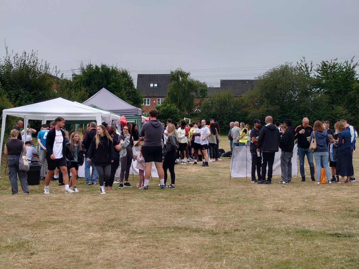 Cllr_Dan_Kinsey's tweet photo. What a fantastic day at #BrickBridgePlayingFields today for Tyler's Charity Fundraiser!

What an excellent turnout. It's great to see the playing fields being enjoyed by so many people.
Hope you raised lots of money for this wonderful cause.

#TeamTyler https://t.co/2ofnTwS6xs