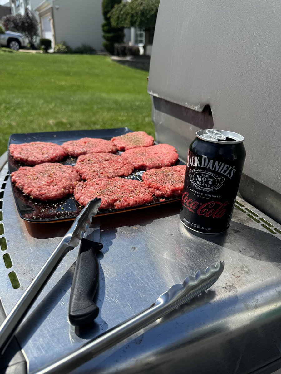 Uncle Jessy tweet media