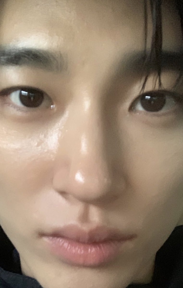 wooseokii_'s tweet photo. 우석코어 셀카 . . ♡ ♡ https://t.co/xSfkKr4zKZ