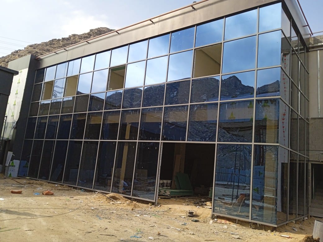 Cladding0glass's tweet image. تنفيذ جميع أعمال الكلادينج المقاوم للحريق وواجهات الزجاج الاستركشر والكارتنول والسوكوريت بأحدث التقنيات والتصاميم العصرية الحديثة