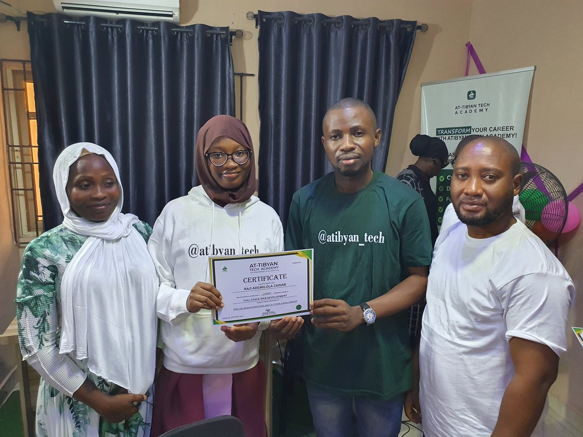 atibyan_tech's tweet image. Atibyan Tech Academy celebrated the graduation of her second cohort. It was a day of joy and pride for the academy and students. 

#TechGraduation #FullstackDevelopers #AtibyanTechAcademy #TechCareers #OpenSource #TechSummits #DesignPatterns #JobSearch #Internships