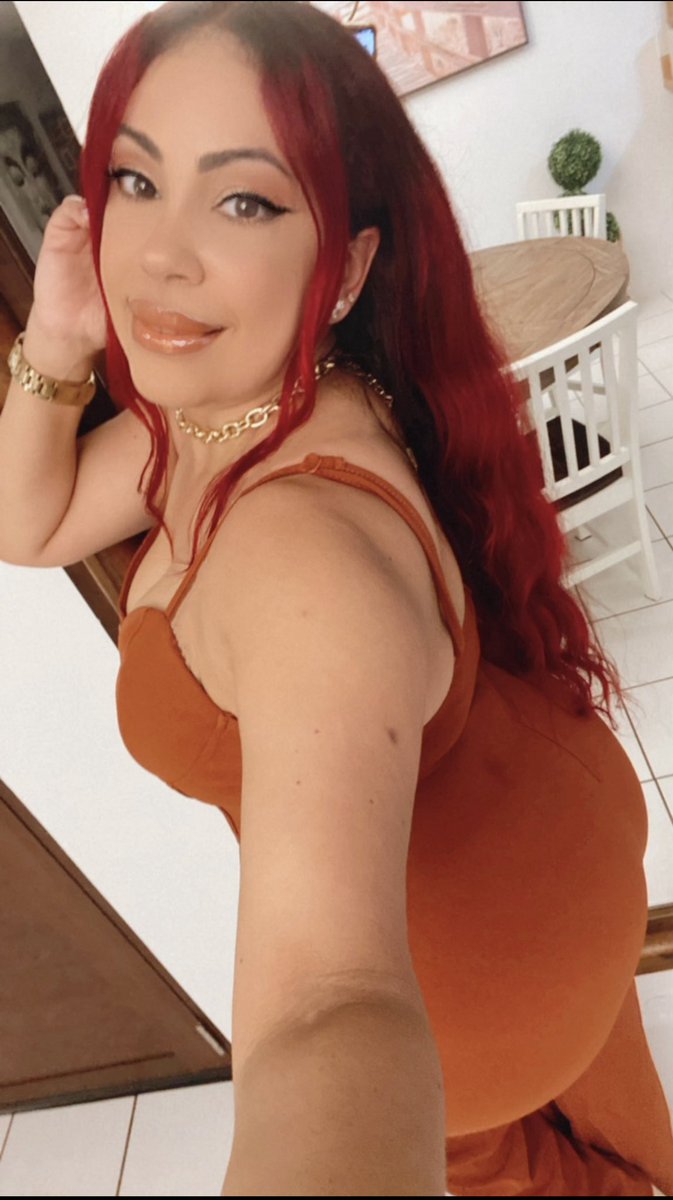 SEXY RED DOLL tweet media