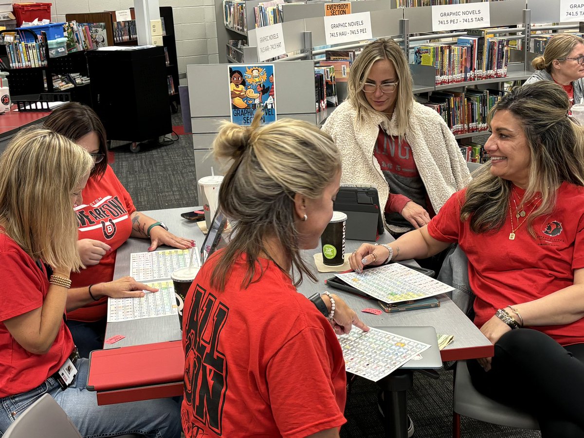 Great learning together on our first Early Release Day (8/30) of the 24-25 school year!

#ThePlaceToB
<a href="/Lines220/">Arnett C. Lines Elementary</a> <a href="/barrington220/">Barrington 220</a>